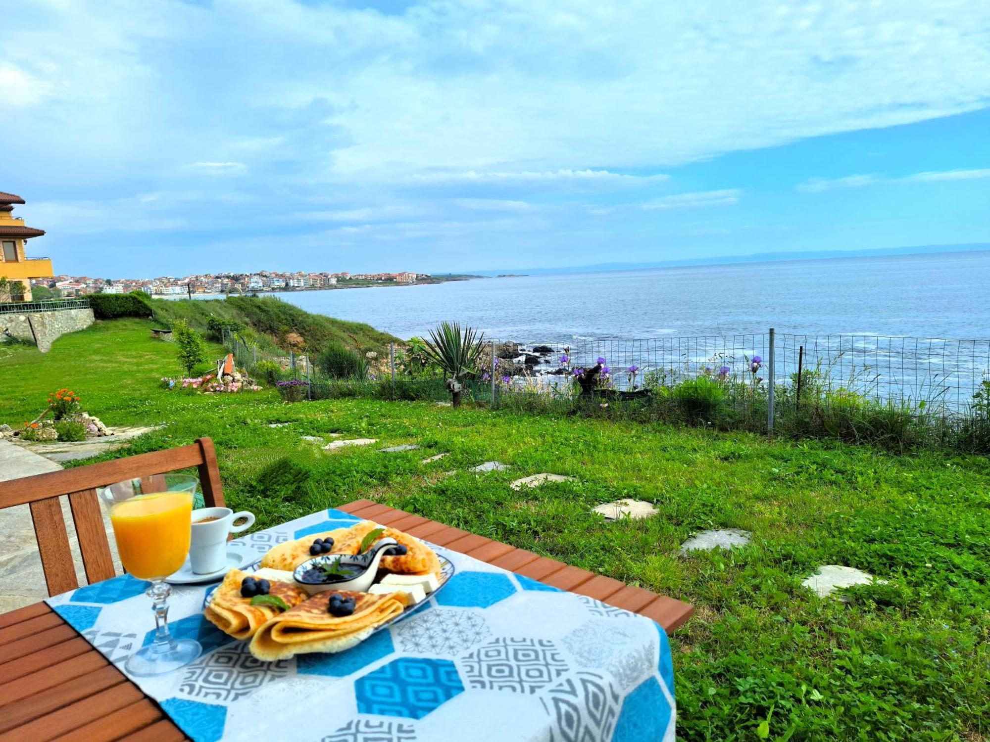 Hotel Dolphin Bay Boutique Complex Sosopol Exterior foto